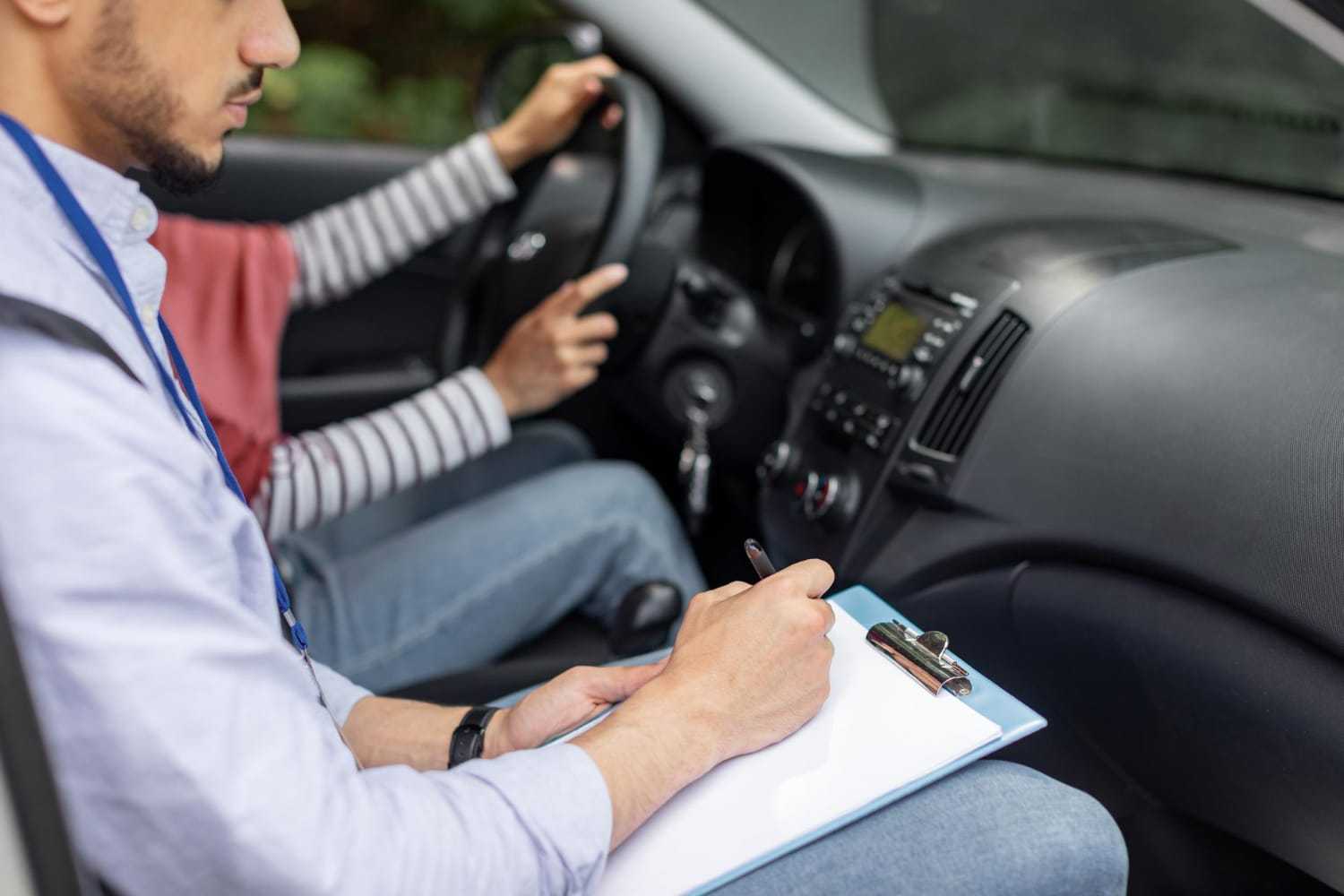 How To Book And Manage Driving Tests For Your Pupils