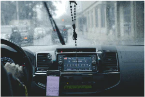 Smartphone Apps for Safer Driving: Protecting Your Data on the Go